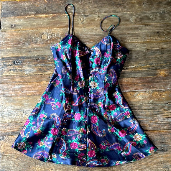 Victoria's Secret Other - Vintage Gold Label Victoria’s Secret navy floral paisley button negligée size M